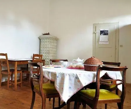 Alojamento de Acomodação e Pequeno-almoço Casa Carbonara *